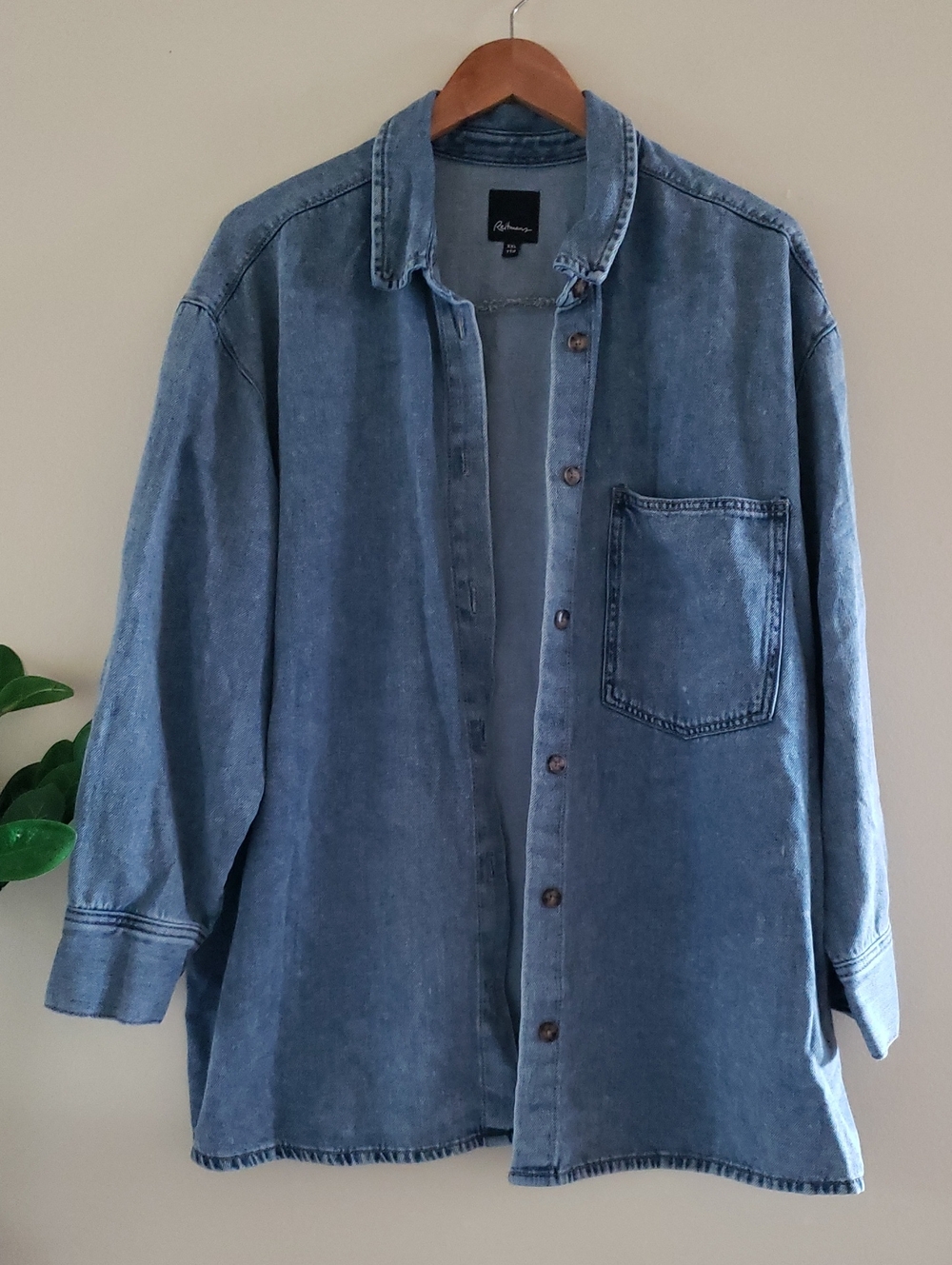 Reitmans Medium Acid Wash Long Sleeve Cotton Shirt - Soft Denim - XXL